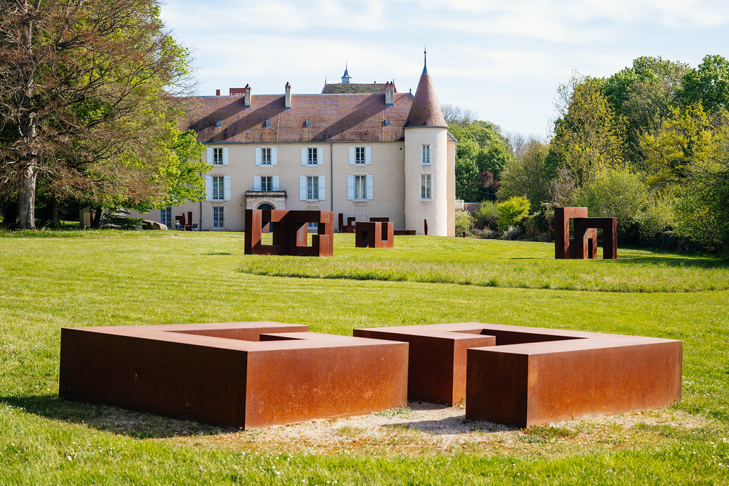 Jardin du Château Sainte Marie, sculptures d'Andrea Malaer